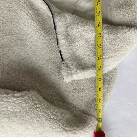 Lululemon Cinchable Fleece Zip-Up Teddy Outdoor Jacket White Opal Sz 10 LW3FBIS - Picture 7 of 11